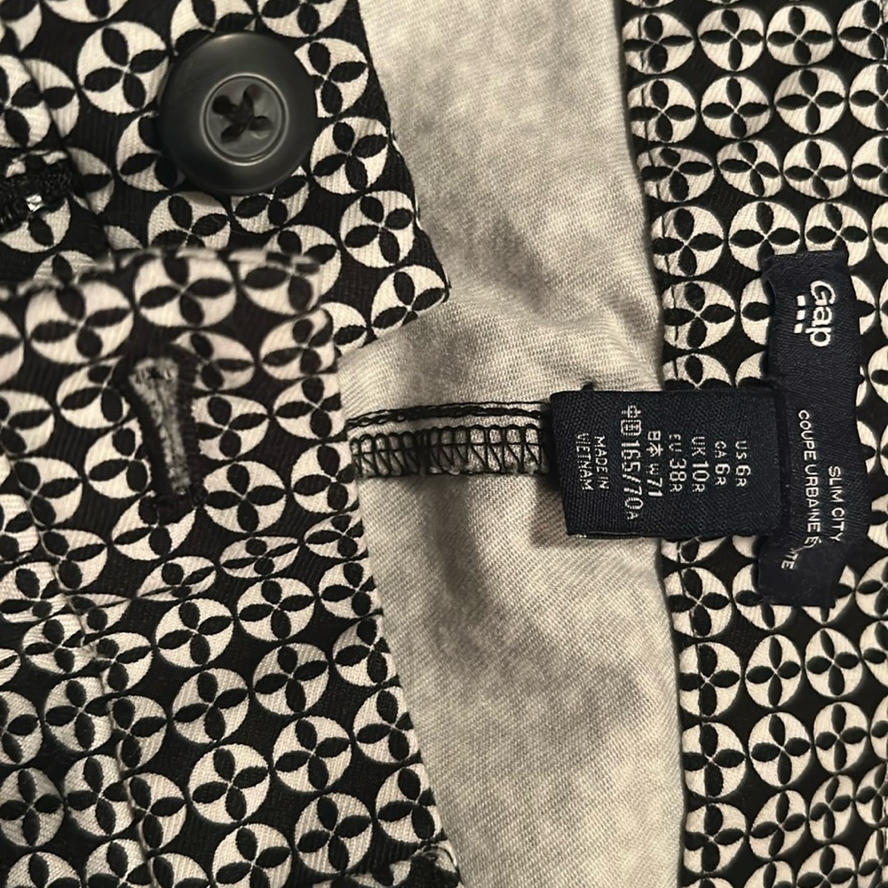 Gap Slim City 6 A
